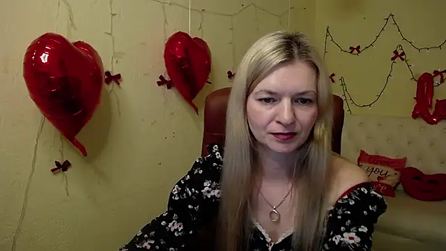 Snapshot of MelissaTyler chatting on February 16, 12:45 pm MelissaTyler online show from February 16, 12:45 pm