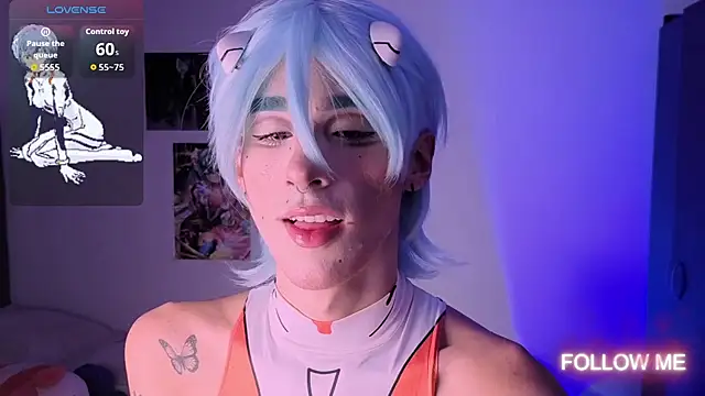 Snapshot of Kitsuneplay_ chatting on June 28, 4:51 am Kitsuneplay online show from June 28, 4:51 am