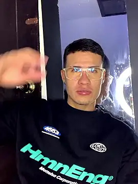 Latin Paisa Boy online show from January 11, 2:38 am