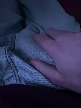 LittleGuy 2007 online show from February 9, 9:19 pm