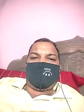 Snapshot of lookupyou chatting on December 22, 4:48 pm lookupyou online show from December 22, 4:48 pm