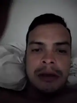 soytorres92 online show from March 19, 7:23 am