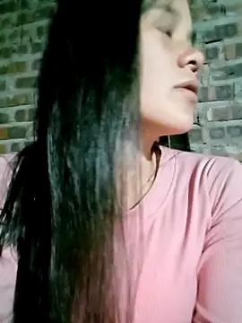 DIANAKUTE online show from February 1, 1:09 pm