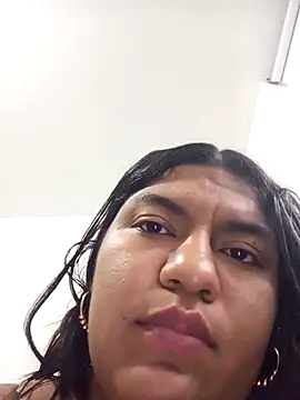 Snapshot of MariamK69 chatting on January 11, 10:48 pm MariamK69 online show from January 11, 10:48 pm