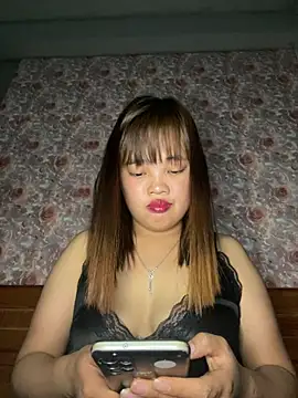 Snapshot of Wendy-2 chatting on February 17, 7:49 am Wendy-2 online show from February 17, 7:49 am
