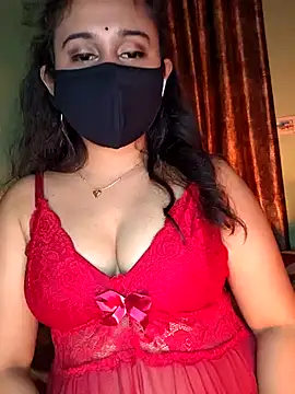 Saumyy online show from February 7, 8:01 pm