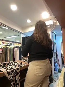 lele202526 online show from April 14, 6:25 pm