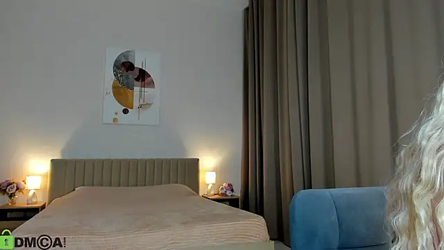 ChloeAlba online show from April 10, 3:56 am