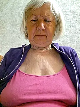 KlaudiaDarling online show from June 3, 2:03 am