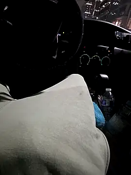 HoofedCylinder online show from February 6, 4:06 am