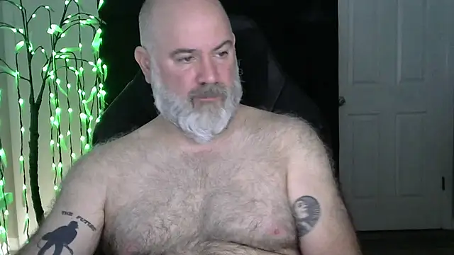 XJJ77x online show from March 3, 3:07 pm