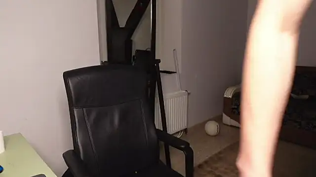 Daniel Shawnn online show from February 7, 9:51 pm