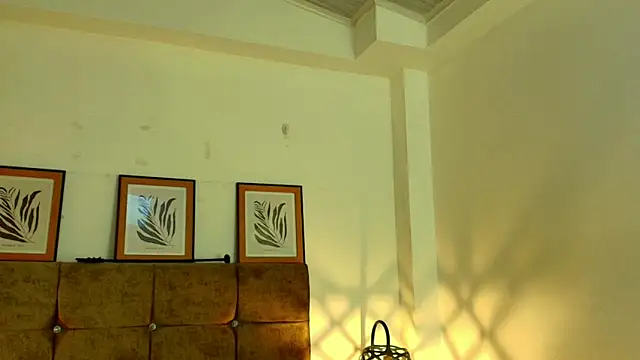 kat paradise online show from April 9, 11:48 am