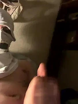 Snapshot of diecinueve2manos chatting on January 9, 6:05 am diecinueve2manos online show from January 9, 6:05 am