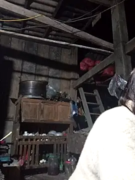 dakota-kis online show from January 17, 12:43 pm