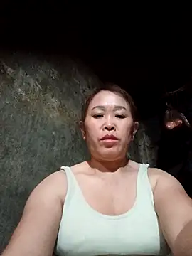 dakota-kis online show from April 17, 11:52 pm