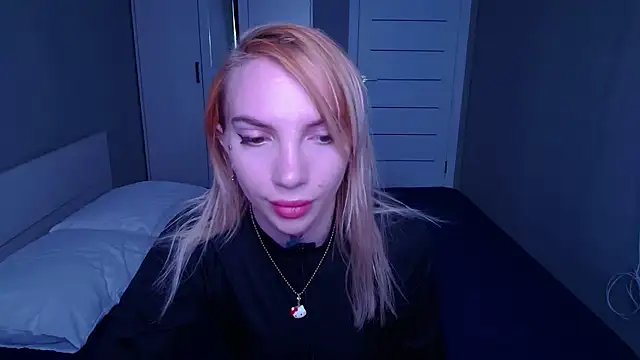 Snapshot of AssolSoul chatting on May 22, 6:53 am AssolSoul online show from May 22, 6:53 am