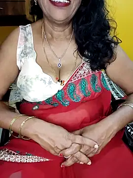 Snapshot of Maya_kannada chatting on February 8, 2:53 pm Maya kannada online show from February 8, 2:53 pm
