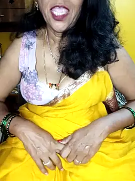 Snapshot of Maya_kannada chatting on February 9, 5:28 pm Maya kannada online show from February 9, 5:28 pm