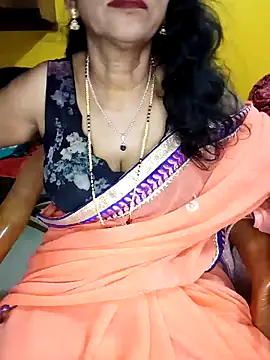 Snapshot of Maya_kannada chatting on April 6, 9:27 pm Maya kannada online show from April 6, 9:27 pm