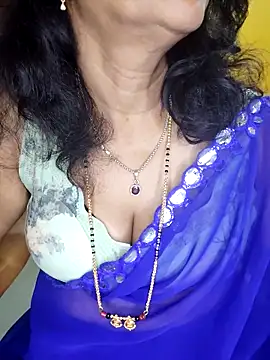 Snapshot of Maya_kannada chatting on May 8, 6:24 pm Maya kannada online show from May 8, 6:24 pm