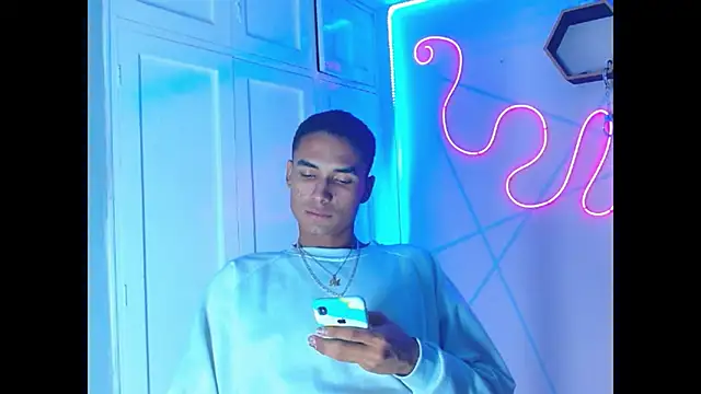 Sweet David  online show from January 6, 9:50 pm