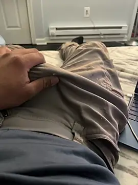 Snapshot of elpapigrande12 chatting on February 13, 1:56 am elpapigrande12 online show from February 13, 1:56 am