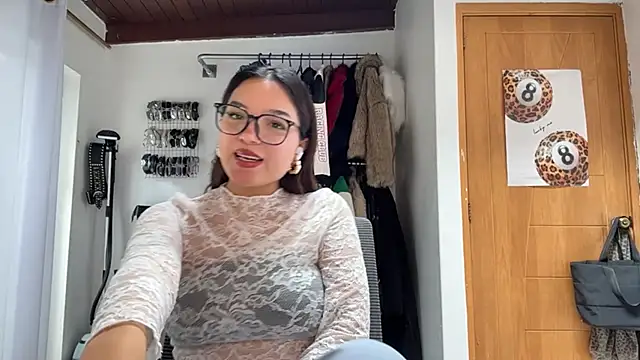 LubaLadeau online show from January 16, 1:37 pm