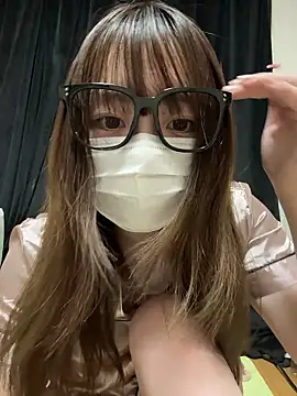 Snapshot of rena__snow chatting on March 4, 8:09 am rena snow online show from March 4, 8:09 am