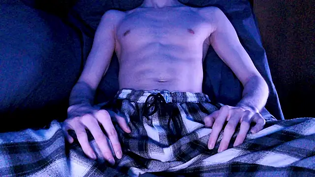 Snapshot of Sauntper chatting on February 11, 9:20 pm Sauntper online show from February 11, 9:20 pm