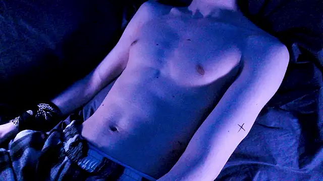 Snapshot of Sauntper chatting on February 12, 9:21 pm Sauntper online show from February 12, 9:21 pm