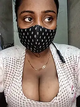 Hotty Nishaa online show from April 14, 8:53 am