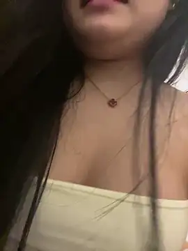 Linh DuongSexy online show from February 23, 1:30 pm