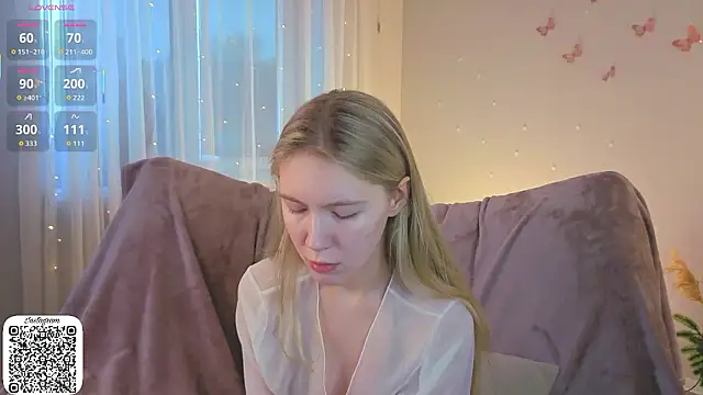 SirenThalassa online show from February 16, 7:04 am