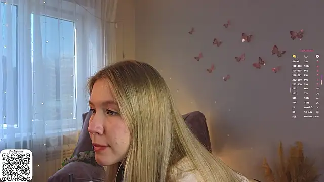 SirenThalassa online show from March 15, 7:36 am