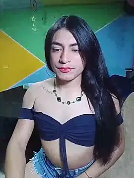 Snapshot of Selena_Nova chatting on February 6, 7:23 am Selena Nova online show from February 6, 7:23 am