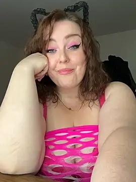 KittyCreamKisses online show from April 22, 10:17 am