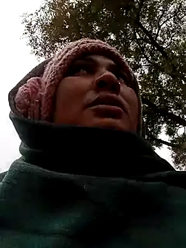 Snapshot of Punam_sing chatting on January 8, 1:35 pm Punam sing online show from January 8, 1:35 pm