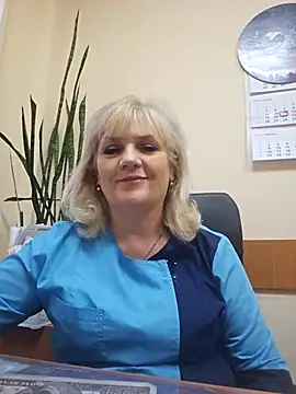 AliceStar333 online show from January 14, 5:46 am