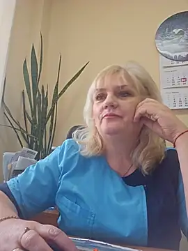 AliceStar333 online show from February 26, 7:07 am