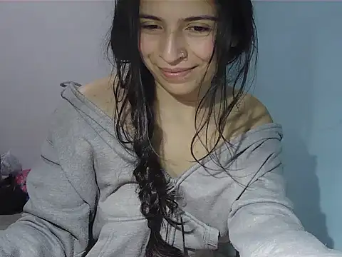 Emily Gree online show from April 11, 4:06 am