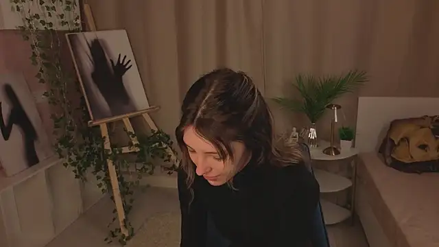 BrianneMallory online show from March 4, 6:08 am