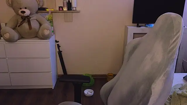 Ol1via online show from March 26, 3:01 am