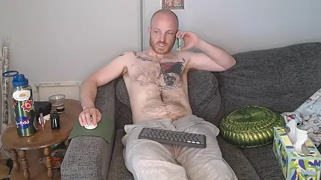 Snapshot of SeanSativa chatting on June 26, 4:55 pm SeanSativa online show from June 26, 4:55 pm