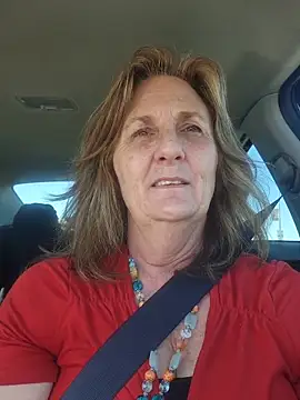 Snapshot of HotAzMilf chatting on February 22, 7:23 pm HotAzMilf online show from February 22, 7:23 pm