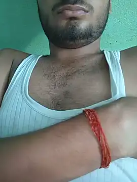 Snapshot of avi007pp chatting on June 26, 2:49 am avi007pp online show from June 26, 2:49 am