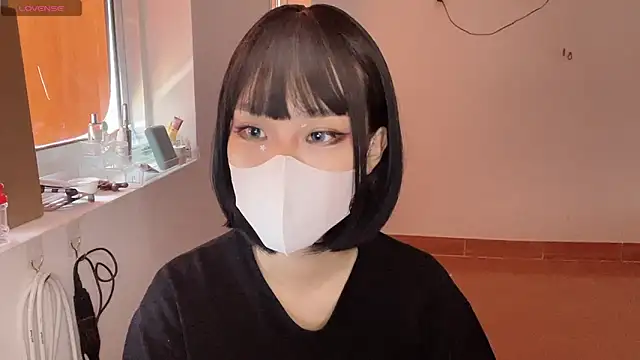 Snapshot of Tieu-May chatting on February 9, 6:39 am Tieu-May online show from February 9, 6:39 am