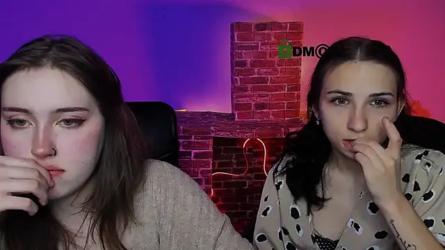 sweetie chloe  online show from January 16, 9:35 am