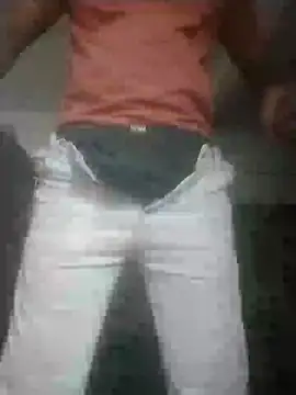 Snapshot of sexyboy_917 chatting on May 6, 3:57 am sexyboy 917 online show from May 6, 3:57 am