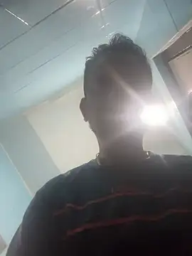 Snapshot of vmmalto chatting on March 3, 3:34 am vmmalto online show from March 3, 3:34 am